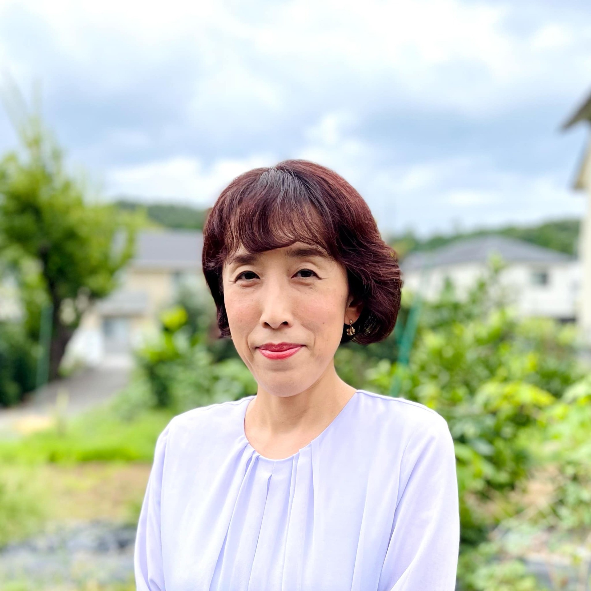 奥野 麻理子